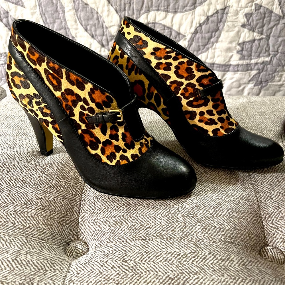 Bella Vita Leopard Heels
